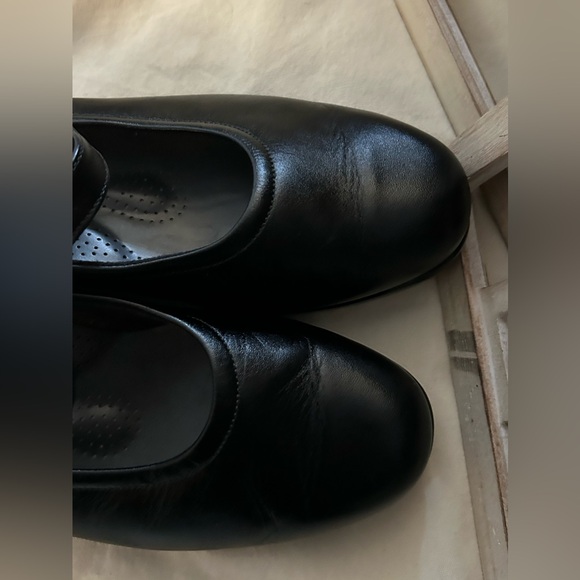 Tripad SAS comfort shoes. Simple style; wonderful condition. - Picture 5 of 9